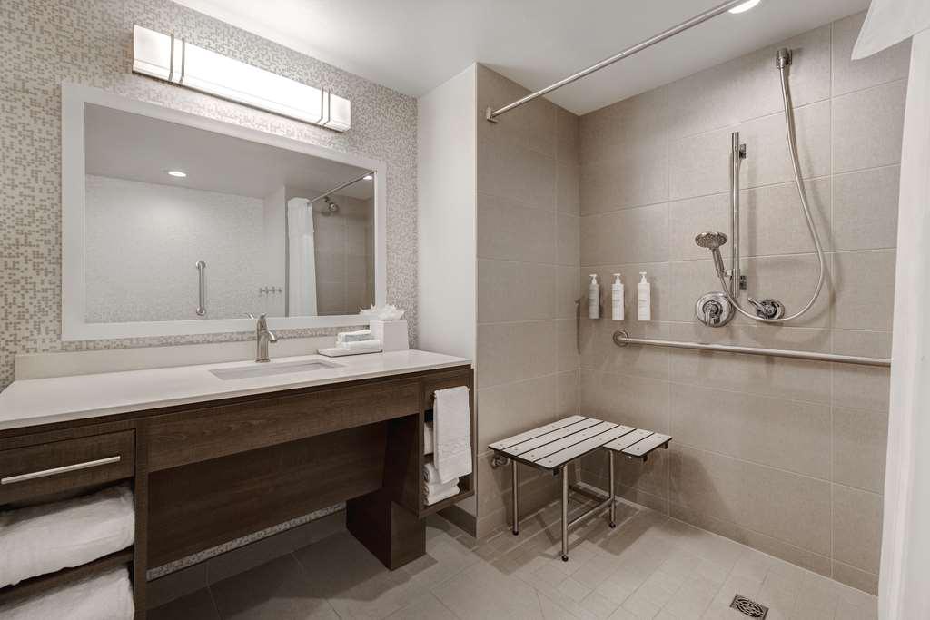 Home2 Suites By Hilton Las Vegas I-215 Curve Номер фото